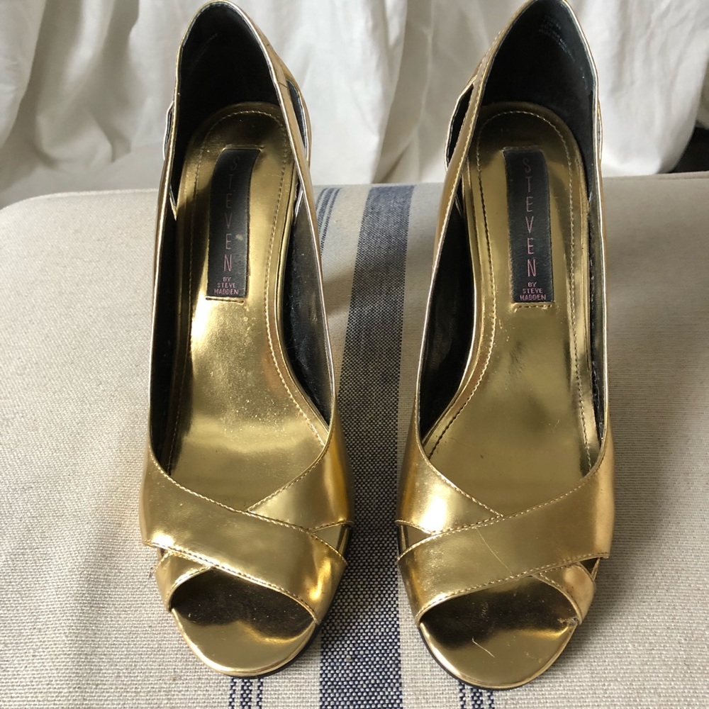 Steven by Steve Madden Karess Gold Sandal